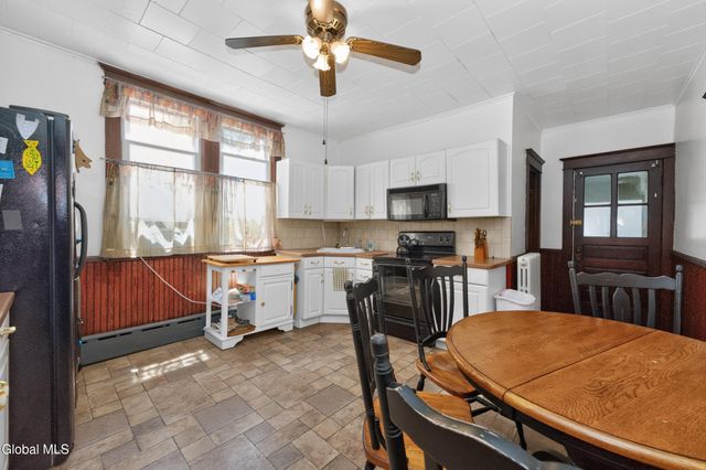 96 Hudson Avenue, Green Island, NY 12183