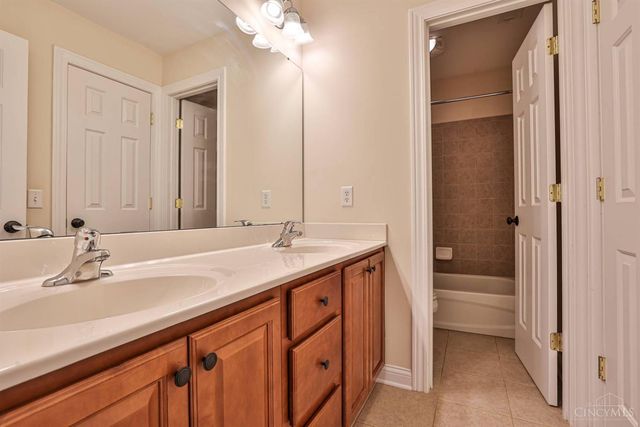 6239 Winter Hazel Drive, Liberty Twp, OH 45044