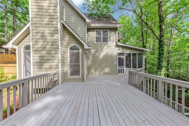 284 Due West Court, Dallas, GA 30157