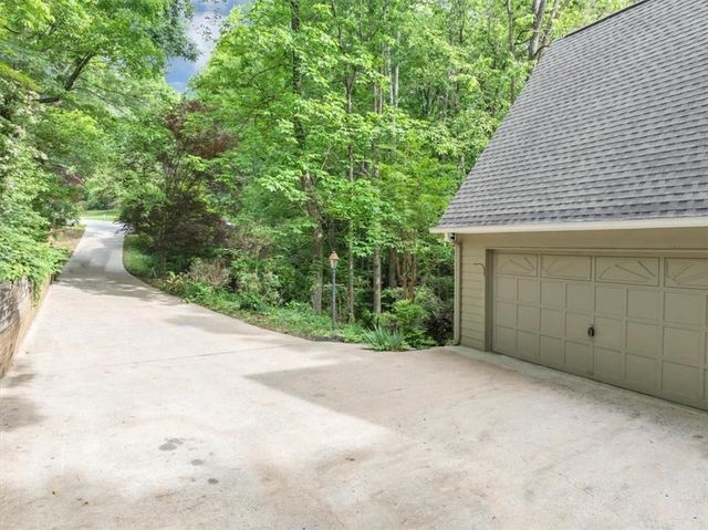 284 Due West Court, Dallas, GA 30157