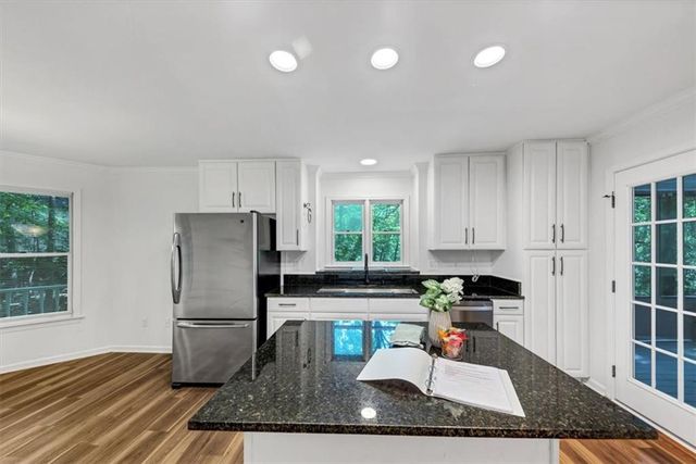 284 Due West Court, Dallas, GA 30157