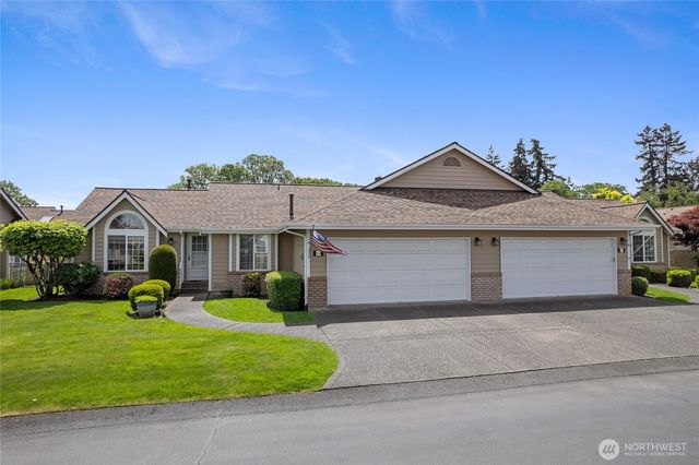 34 Lakewood Oaks Drive SW, Lakewood, WA 98499