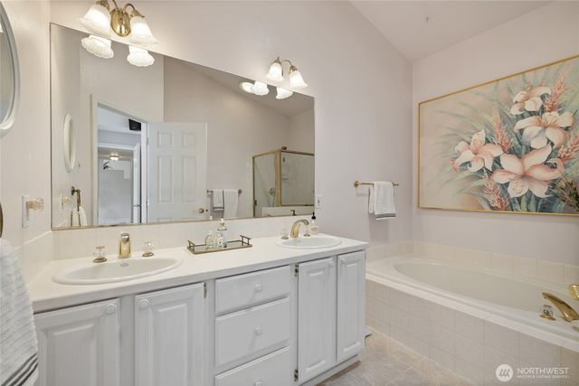 34 Lakewood Oaks Drive SW, Lakewood, WA 98499