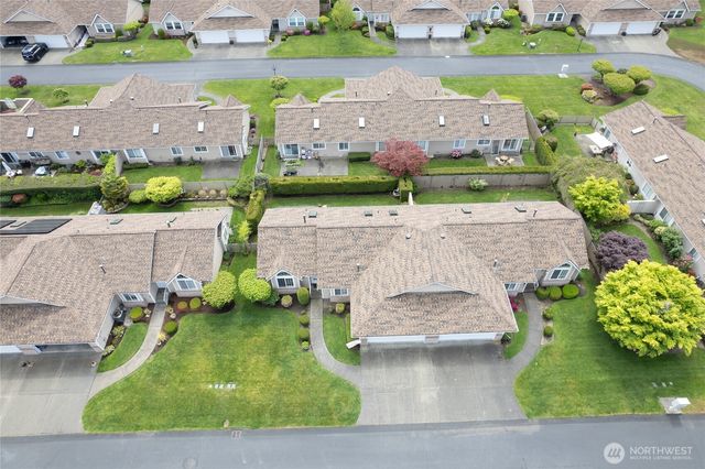 34 Lakewood Oaks Drive SW, Lakewood, WA 98499