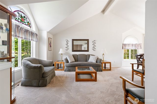 34 Lakewood Oaks Drive SW, Lakewood, WA 98499