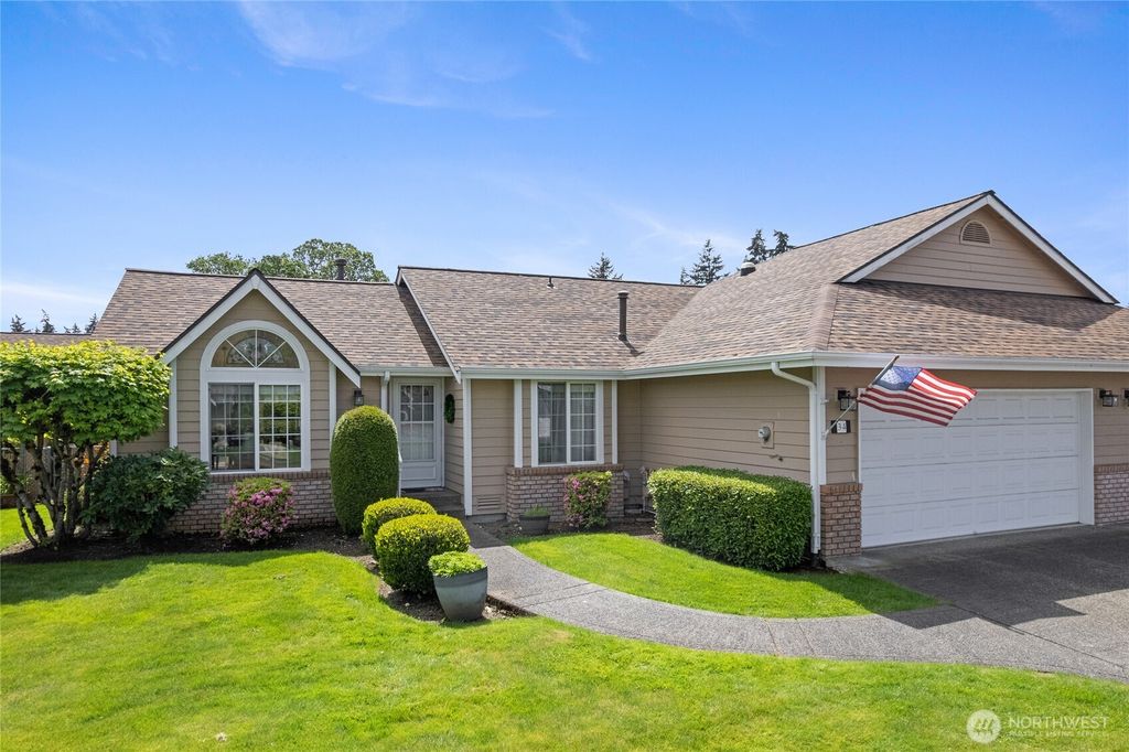34 Lakewood Oaks Drive SW, Lakewood, WA 98499