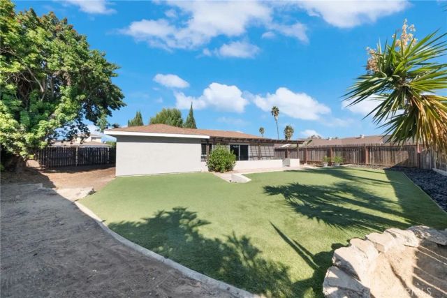 652 Parker, Oceanside, CA 92057