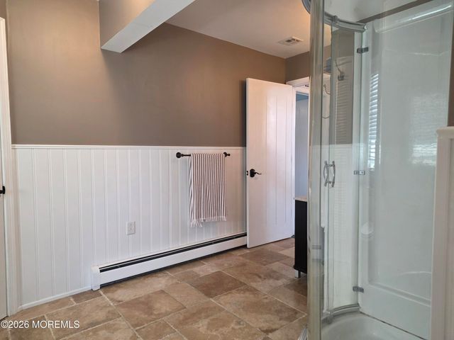 28 Farragut Drive, Brick, NJ 08723