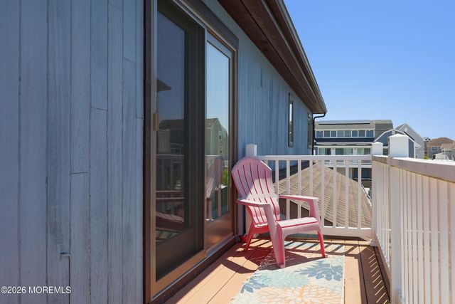 28 Farragut Drive, Brick, NJ 08723