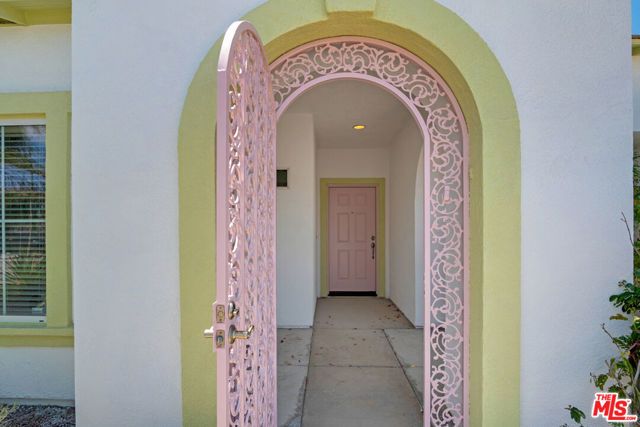 3811 Eastgate Road, Palm Springs, CA 92262