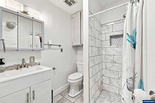 2510 Alameda St NE, Salem, OR 97301
