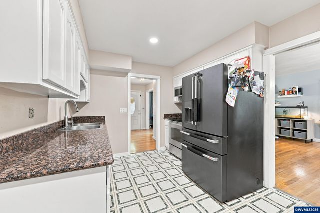 2510 Alameda St NE, Salem, OR 97301
