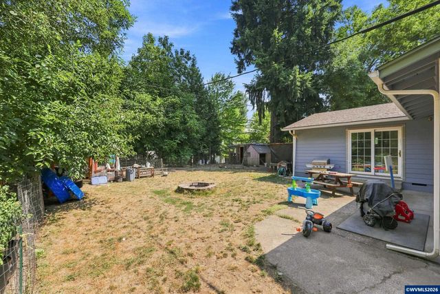 2510 Alameda St NE, Salem, OR 97301