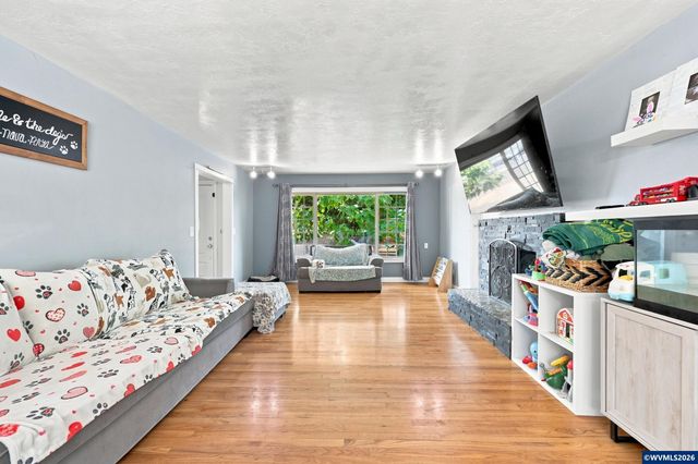 2510 Alameda St NE, Salem, OR 97301