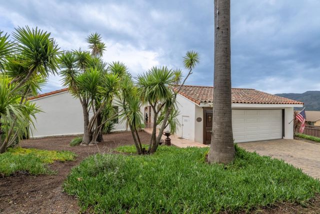 25430 Loma Robles Drive, Carmel, CA 93923