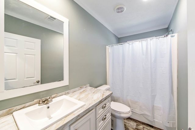 4301 Grand Caillou Road, Houma, LA 70363