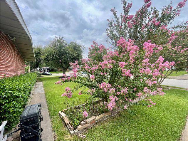 6609 Scribner Road, Houston, TX 77074