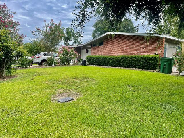 6609 Scribner Road, Houston, TX 77074