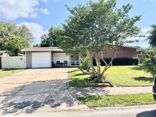 6609 Scribner Road, Houston, TX 77074