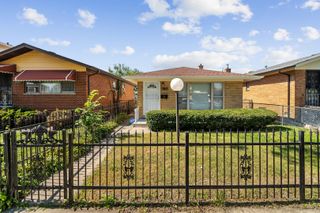 11724 S Laflin Street, Chicago, IL 60643