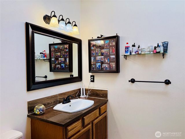 7703 NE 156th Avenue, Vancouver, WA 98682