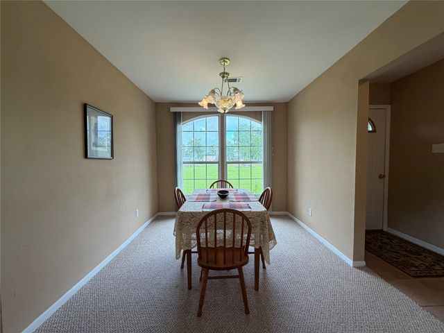 114 Edgewater Street, Clute, TX 77531