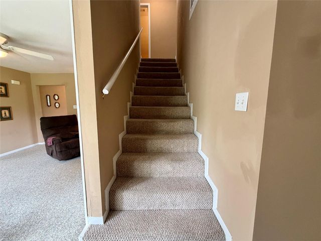 114 Edgewater Street, Clute, TX 77531