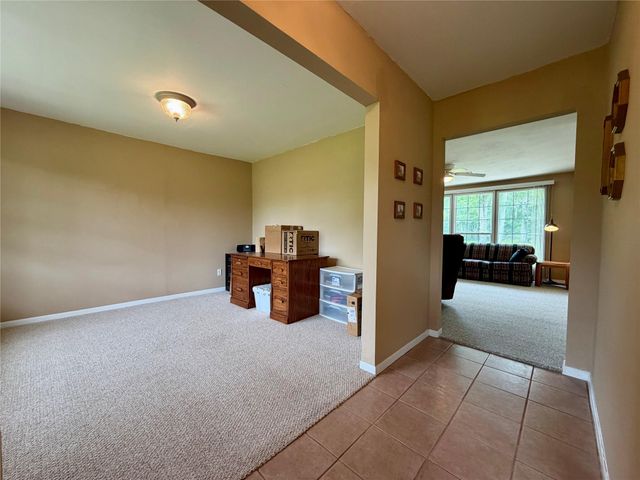 114 Edgewater Street, Clute, TX 77531