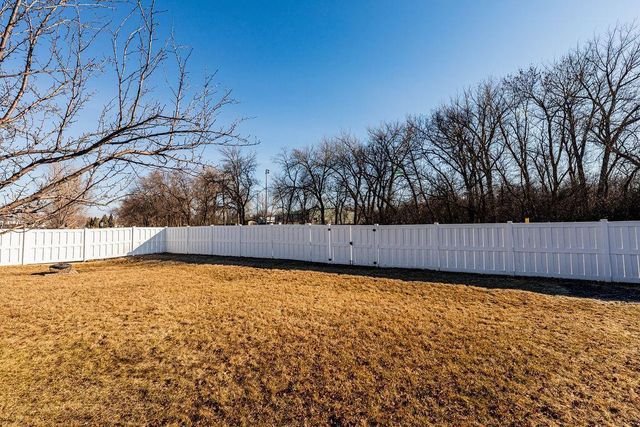 1521 7th Street W, West Fargo, ND 58078