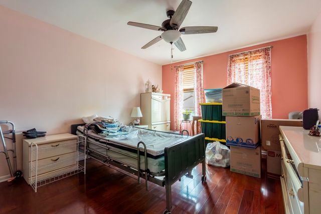 2221 N Keeler Avenue, Chicago, IL 60639