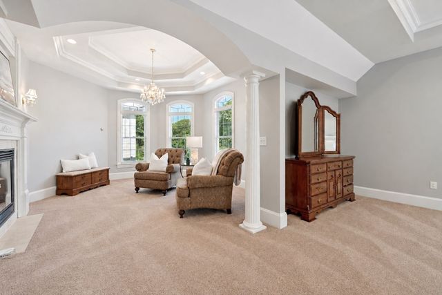 11 Turner Hill Rd, Medfield, MA 02052