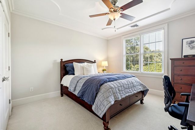 11 Turner Hill Rd, Medfield, MA 02052