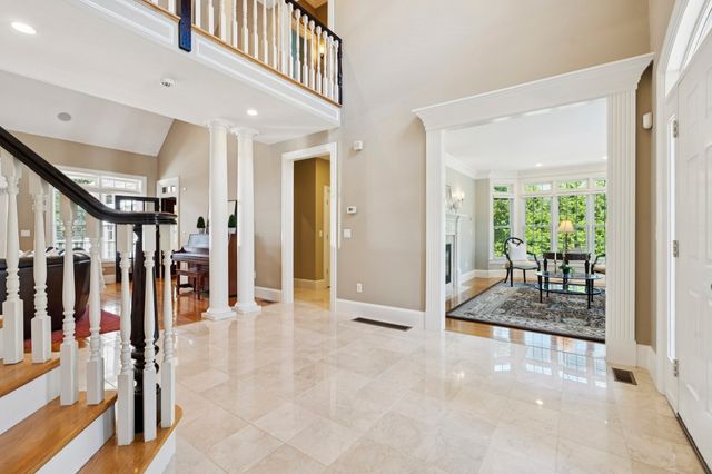 11 Turner Hill Rd, Medfield, MA 02052