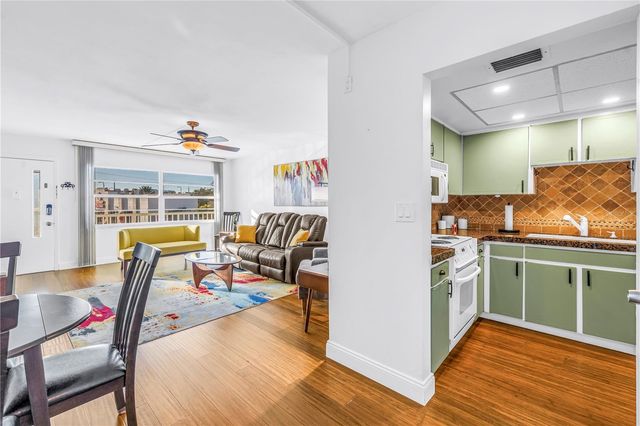 6161 GULF WINDS DRIVE 249, St Pete Beach, FL 33706