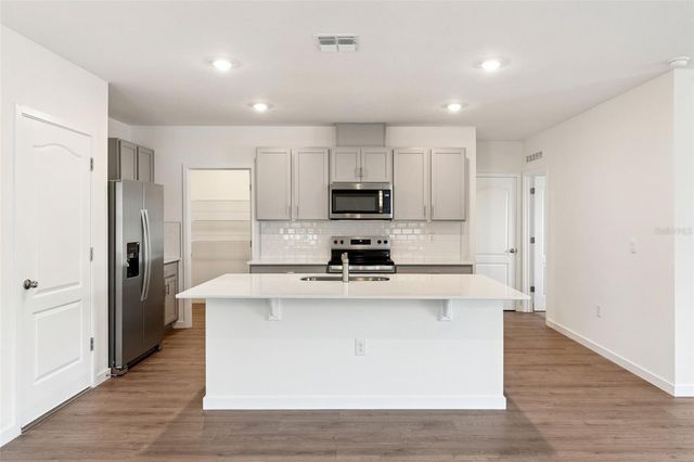 2113 WALNUT CREEK DRIVE, Kissimmee, FL 34744