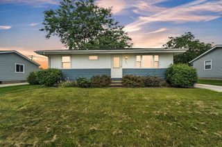 6414 57th AVENUE, Kenosha, WI 53142