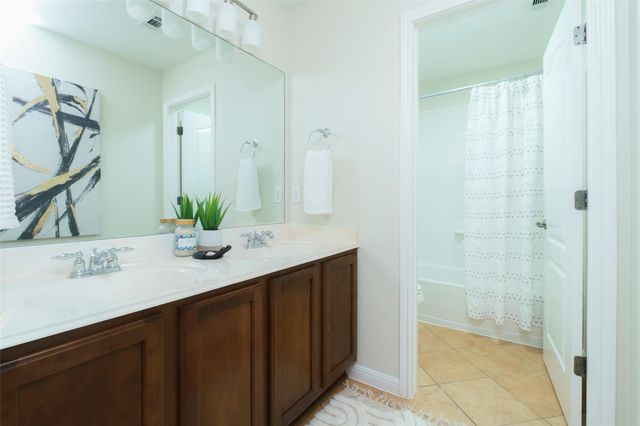2505 Golden Gate PARK, Austin, TX 78732