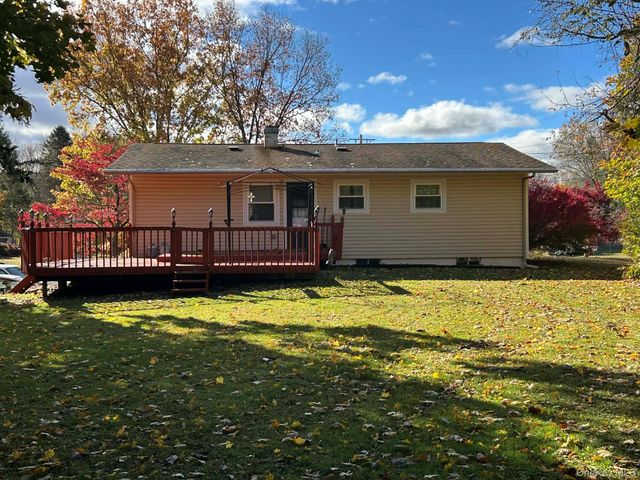 9 Sycamore Drive, Hyde Park, NY 12538