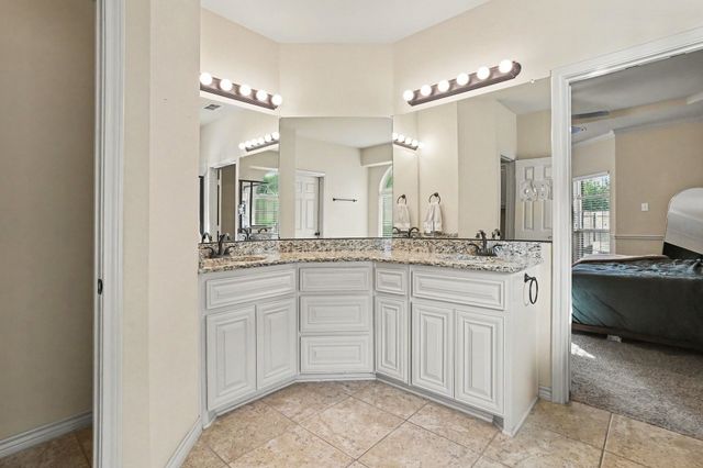 2809 Stackhouse Street, Fort Worth, TX 76244