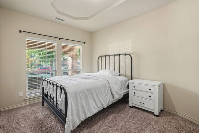 2809 Stackhouse Street, Fort Worth, TX 76244