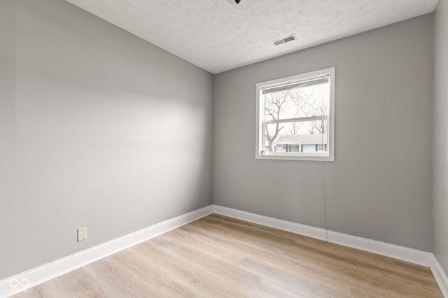 8231 E 50th Street, Indianapolis, IN 46226