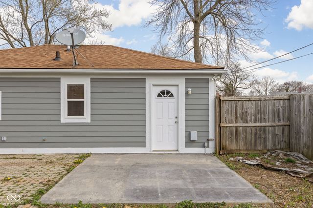 8231 E 50th Street, Indianapolis, IN 46226