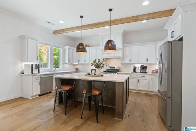 225 KINROSS CIRCLE, Pelham, AL 35124