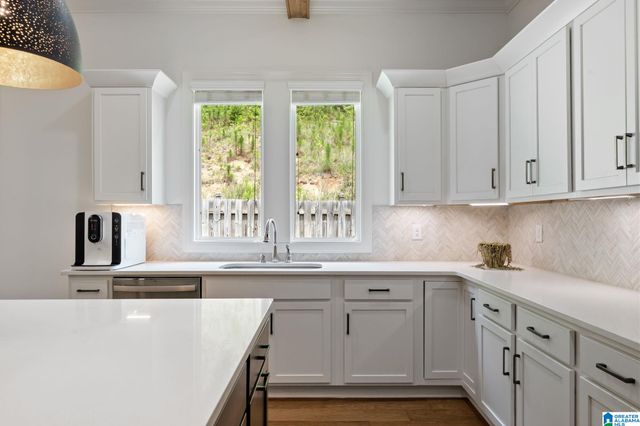 225 KINROSS CIRCLE, Pelham, AL 35124
