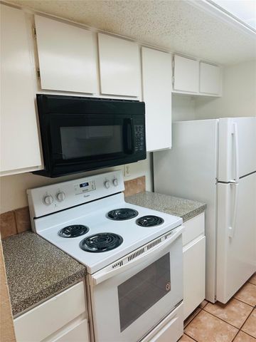 2401 Leon ST 307, Austin, TX 78705