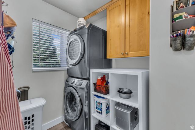 1536 W MISTY BREEZE CIR, Kaysville, UT 84037