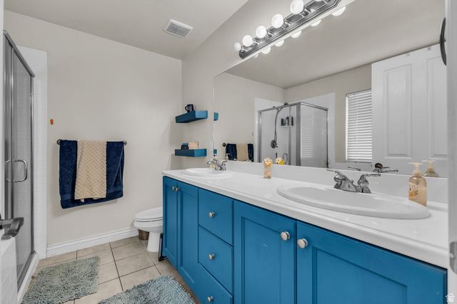 1536 W MISTY BREEZE CIR, Kaysville, UT 84037