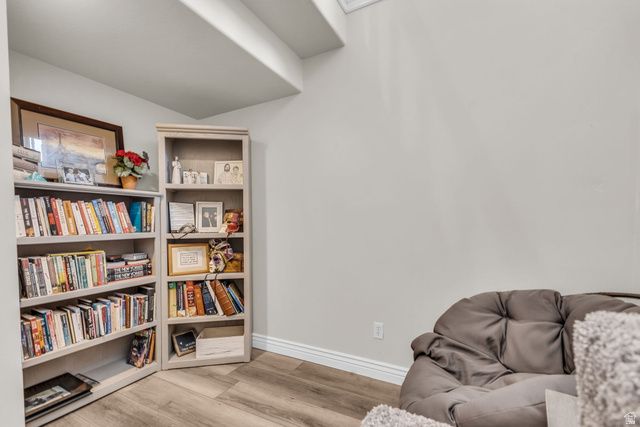 1536 W MISTY BREEZE CIR, Kaysville, UT 84037
