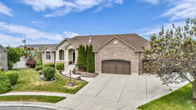 1536 W MISTY BREEZE CIR, Kaysville, UT 84037