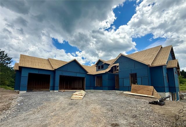 23 Harrington Terr, Manlius, NY 13104